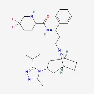 molecular formula C28H40F2N6O B15269996 5,5-Difluoro-N-[(1S)-3-[(3-exo)-3-[3-methyl-5-(1-methylethyl)-4H-1,2,4-triazol-4-yl]-8-azabicyclo[3.2.1]oct-8-yl]-1-phenylpropyl]-2-piperidinecarboxamide 