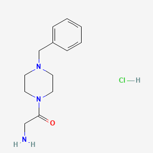 molecular formula C13H20ClN3O B1527430 2-Amino-1-(4-benzyl-1-piperazinyl)-1-ethanone hydrochloride CAS No. 1220018-02-9