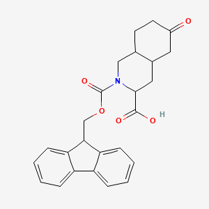 molecular formula C25H25NO5 B1529857 2-(((9H-Fluoren-9-yl)methoxy)carbonyl)-6-oxodecahydroisoquinoline-3-carboxylic acid CAS No. 1403766-52-8