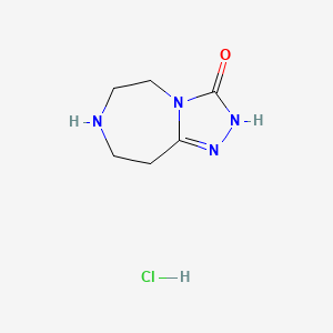 molecular formula C6H11ClN4O B1531320 3-Oxo-2,3,5,6,8,9-hexahydro-7H-[1,2,4]triazolo[4,3-d][1,4]diazepine hydrochloride CAS No. 2203070-69-1