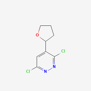 molecular formula C8H8Cl2N2O B15315058 3,6-Dichloro-4-(oxolan-2-yl)pyridazine 
