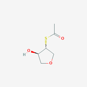 molecular formula C6H10O3S B1531815 1-{[(3R,4R)-4-hydroxyoxolan-3-yl]sulfanyl}ethan-1-one CAS No. 2165577-57-9