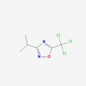 molecular formula C6H7Cl3N2O B1532243 3-Isopropyl-5-(trichloromethyl)-1,2,4-oxadiazole CAS No. 1199-49-1