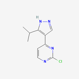 molecular formula C10H11ClN4 B15362187 2-chloro-4-(5-isopropyl-1H-pyrazol-4-yl)pyrimidine 