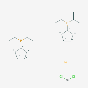 molecular formula C22H36Cl2FeNiP2 B15363054 Dichloronickel,tricyclohexylphosphane 