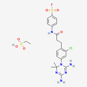 molecular formula C22H28ClFN6O6S2 B15481019 4-[3-[2-Chloro-4-(4,6-diamino-2,2-dimethyl-1,3,5-triazin-1-yl)phenyl]propanoylamino]benzenesulfonyl fluoride;ethanesulfonic acid CAS No. 21320-47-8
