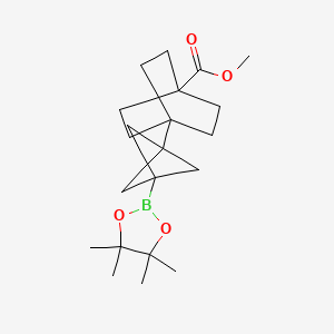 molecular formula C21H33BO4 B15503548 Methyl 4-(3-(4,4,5,5-tetramethyl-1,3,2-dioxaborolan-2-yl)bicyclo[1.1.1]pentan-1-yl)bicyclo[2.2.2]octane-1-carboxylate 