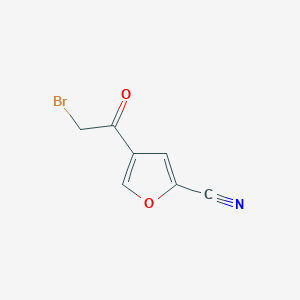 molecular formula C7H4BrNO2 B158037 4-(2-Bromoacetyl)furan-2-carbonitrile CAS No. 133674-76-7