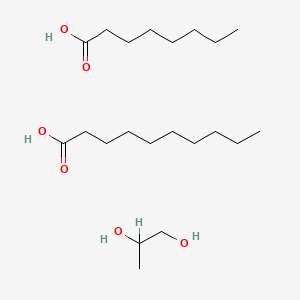 molecular formula C21H44O6 B1582670 Decanoic acid, mixed diesters with octanoic acid and propylene glycol CAS No. 68583-51-7