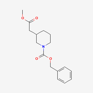 molecular formula C16H21NO4 B1587624 苯甲酸-3-(2-甲氧基-2-氧代乙基)哌啶-1-甲酯 CAS No. 86827-08-9