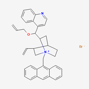 molecular formula C37H37BrN2O B1592677 4-[[1-(Anthracen-9-ylmethyl)-5-ethenyl-1-azoniabicyclo[2.2.2]octan-2-yl]-prop-2-enoxymethyl]quinoline;bromide CAS No. 200132-54-3