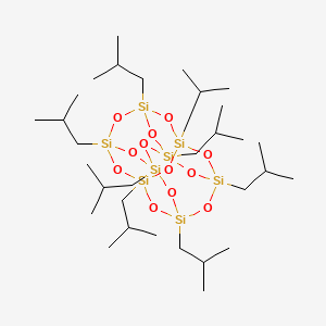 molecular formula C32H72O12Si8 B1598720 1,3,5,7,9,11,13,15-Octakis(2-methylpropyl)-2,4,6,8,10,12,14,16,17,18,19,20-dodecaoxa-1,3,5,7,9,11,13,15-octasilapentacyclo[9.5.1.13,9.15,15.17,13]icosane CAS No. 221326-46-1