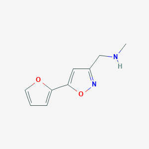 molecular formula C9H10N2O2 B1599513 1-[5-(furan-2-yl)-1,2-oxazol-3-yl]-N-methylmethanamine CAS No. 857348-51-7