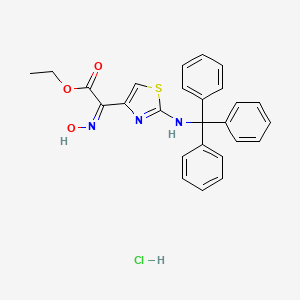 molecular formula C26H24ClN3O3S B1600320 Ethyl (Z)-alpha-(hydroxyimino)-2-(tritylamino)thiazol-4-acetate hydrochloride CAS No. 66339-00-2