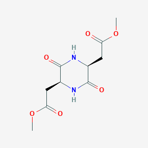 methyl 2-[(2S,5S)-5-(2-methoxy-2-oxoethyl)-3,6-dioxopiperazin-2-yl]acetate