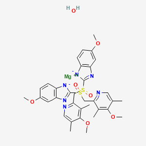 Magnesium;5-methoxy-2-[(4-methoxy-3,5-dimethylpyridin-2-yl)methylsulfinyl]benzimidazol-1-ide;hydrate