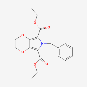 molecular formula C19H21NO6 B1626530 1-苄基-3,4-乙撑二氧吡咯-2,5-二甲酸二乙酯 CAS No. 557795-97-8