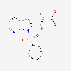 molecular formula C17H14N2O4S B1648445 (E)-methyl-3-(1-(phenylsulfonyl)-1H-pyrrolo[2,3-b]pyridin-2-yl)acrylate 