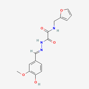 molecular formula C15H15N3O5 B1657157 N-(2-furylmethyl)-2-[2-(4-hydroxy-3-methoxybenzylidene)hydrazino]-2-oxoacetamide CAS No. 5560-13-4