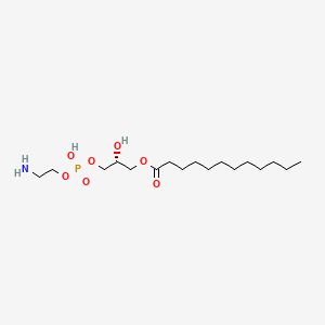 molecular formula C17H36NO7P B1663962 十二烷酸，3-(((2-氨基乙氧基)羟基膦酰基)氧基)-2-羟基丙酯，(R)- CAS No. 120578-22-5