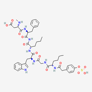(3S)-4-[[(2S)-1-[[(2S)-2-[[(2S)-3-(1H-indol-3-yl)-2-[[2-[[(2S)-2-[[2-(4-sulfooxyphenyl)acetyl]amino]hexanoyl]amino]acetyl]amino]propanoyl]amino]hexanoyl]amino]-1-oxo-3-phenylpropan-2-yl]amino]-3-(methylamino)-4-oxobutanoic acid