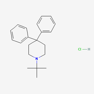 molecular formula C21H28ClN B1668029 布地平盐酸盐 CAS No. 63661-61-0