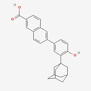molecular formula C27H26O3 B1668758 6-[3-(1-Adamantyl)-4-hydroxyphenyl]-2-naphthalenecarboxylic Acid CAS No. 125316-60-1