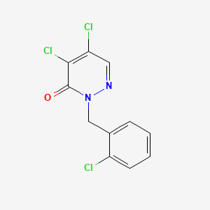 B1671076 4,5-Dichloro-2-[(2-chlorophenyl)methyl]-2,3-dihydropyridazin-3-one CAS No. 112749-52-7