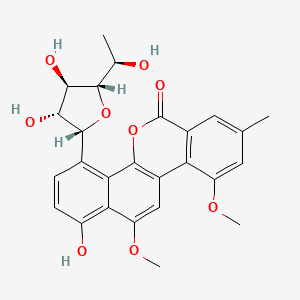molecular formula C26H26O9 B1671508 1,5-Anhydro-6-deoxy-1-(1-hydroxy-10,12-dimethoxy-8-methyl-6-oxo-6H-benzo(d)naphtho(1,2-b)pyran-4-yl)hexitol CAS No. 77879-89-1