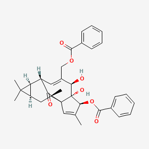 molecular formula C34H36O7 B1671945 Ingenol 3,20-dibenzoate CAS No. 59086-90-7