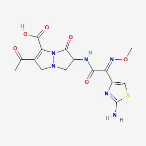 6-acetyl-2-[[(2E)-2-(2-amino-1,3-thiazol-4-yl)-2-methoxyiminoacetyl]amino]-3-oxo-2,7-dihydro-1H-pyrazolo[1,2-a]pyrazole-5-carboxylic acid