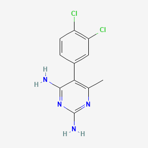 molecular formula C11H10Cl2N4 B1676516 Metoprine CAS No. 7761-45-7