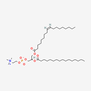 molecular formula N/A (mixture) B1677710 [2-hexadecanoyloxy-3-[(Z)-octadec-9-enoyl]oxypropyl] 2-(trimethylazaniumyl)ethyl phosphate CAS No. 8057-53-2