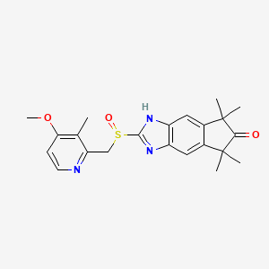 molecular formula C22H25N3O3S B1679455 5,7-二氢-2-(((4-甲氧基-3-甲基-2-吡啶基)甲基)亚磺酰基)-5,5,7,7-四甲基茚并(5,6-d)咪唑-6(1H)-酮 CAS No. 101387-98-8