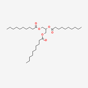 molecular formula C33H62O6 B1683028 Tricaprin CAS No. 621-71-6