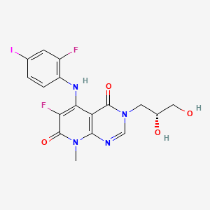 molecular formula C17H15F2IN4O4 B1684333 (R)-3-(2,3-二羟基丙基)-6-氟-5-(2-氟-4-碘苯基氨基)-8-甲基吡啶并[2,3-d]嘧啶-4,7(3H,8H)-二酮 CAS No. 1035555-63-5
