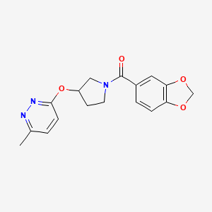 molecular formula C17H17N3O4 B2355276 Benzo[d][1,3]dioxol-5-yl(3-((6-methylpyridazin-3-yl)oxy)pyrrolidin-1-yl)methanone CAS No. 2034580-81-7
