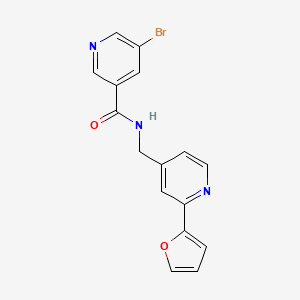 5-bromo-N-((2-(furan-2-yl)pyridin-4-yl)methyl)nicotinamide