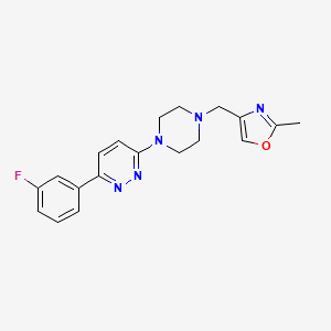 molecular formula C19H20FN5O B2357385 4-[[4-[6-(3-Fluorophenyl)pyridazin-3-yl]piperazin-1-yl]methyl]-2-methyl-1,3-oxazole CAS No. 2380080-26-0