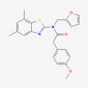 molecular formula C23H22N2O3S B2357539 N-(5,7-dimethyl-1,3-benzothiazol-2-yl)-N-[(furan-2-yl)methyl]-2-(4-methoxyphenyl)acetamide CAS No. 923508-61-6