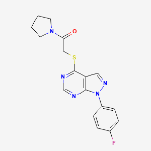 molecular formula C17H16FN5OS B2360895 2-{[1-(4-fluorophenyl)-1H-pyrazolo[3,4-d]pyrimidin-4-yl]sulfanyl}-1-(pyrrolidin-1-yl)ethan-1-one CAS No. 893933-77-2