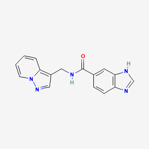 molecular formula C16H13N5O B2362404 N-(pyrazolo[1,5-a]pyridin-3-ylmethyl)-1H-benzo[d]imidazole-5-carboxamide CAS No. 1396680-74-2