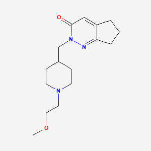 molecular formula C16H25N3O2 B2364678 2-{[1-(2-methoxyethyl)piperidin-4-yl]methyl}-2H,3H,5H,6H,7H-cyclopenta[c]pyridazin-3-one CAS No. 2097872-09-6