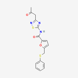 molecular formula C17H15N3O3S2 B2364801 N-[3-(2-oxopropyl)-1,2,4-thiadiazol-5-yl]-5-[(phenylsulfanyl)methyl]furan-2-carboxamide CAS No. 831211-94-0