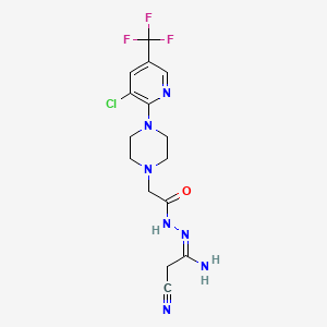 molecular formula C15H17ClF3N7O B2365724 N-[(E)-(1-amino-2-cyanoethylidene)amino]-2-[4-[3-chloro-5-(trifluoromethyl)pyridin-2-yl]piperazin-1-yl]acetamide CAS No. 338979-35-4
