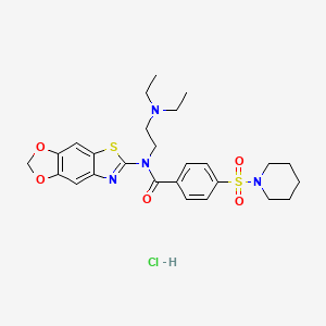 molecular formula C26H33ClN4O5S2 B2365844 N-([1,3]二氧杂[4',5':4,5]苯并[1,2-d]噻唑-6-基)-N-(2-(二乙氨基)乙基)-4-(哌啶-1-磺酰基)苯甲酰胺盐酸盐 CAS No. 1052530-94-5