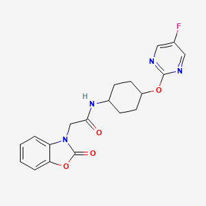 molecular formula C19H19FN4O4 B2366389 N-((1r,4r)-4-((5-fluoropyrimidin-2-yl)oxy)cyclohexyl)-2-(2-oxobenzo[d]oxazol-3(2H)-yl)acetamide CAS No. 2034249-94-8