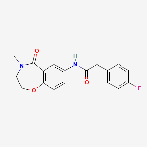 molecular formula C18H17FN2O3 B2366527 2-(4-fluorophenyl)-N-(4-methyl-5-oxo-2,3,4,5-tetrahydrobenzo[f][1,4]oxazepin-7-yl)acetamide CAS No. 922054-15-7