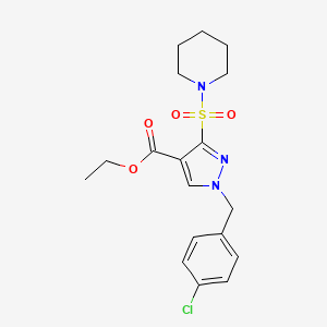 molecular formula C18H22ClN3O4S B2366744 ethyl 1-(4-chlorobenzyl)-3-(piperidin-1-ylsulfonyl)-1H-pyrazole-4-carboxylate CAS No. 1251618-56-0