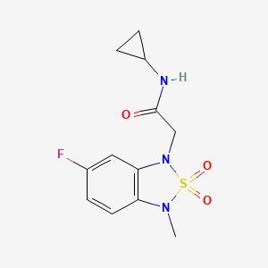 molecular formula C12H14FN3O3S B2367150 N-cyclopropyl-2-(6-fluoro-3-methyl-2,2-dioxidobenzo[c][1,2,5]thiadiazol-1(3H)-yl)acetamide CAS No. 2034263-77-7